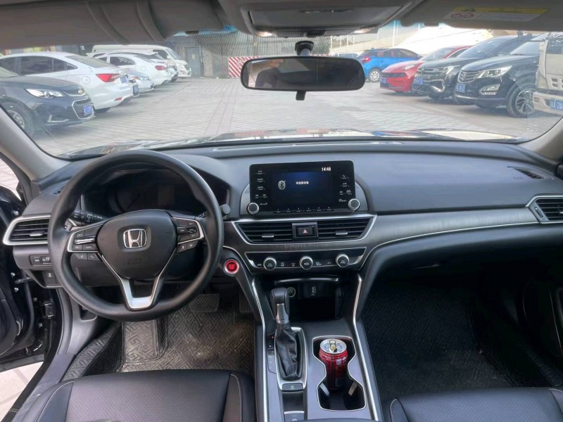 广州21年本田雅阁4