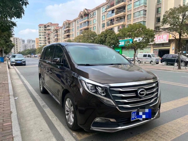珠海18年传祺M82