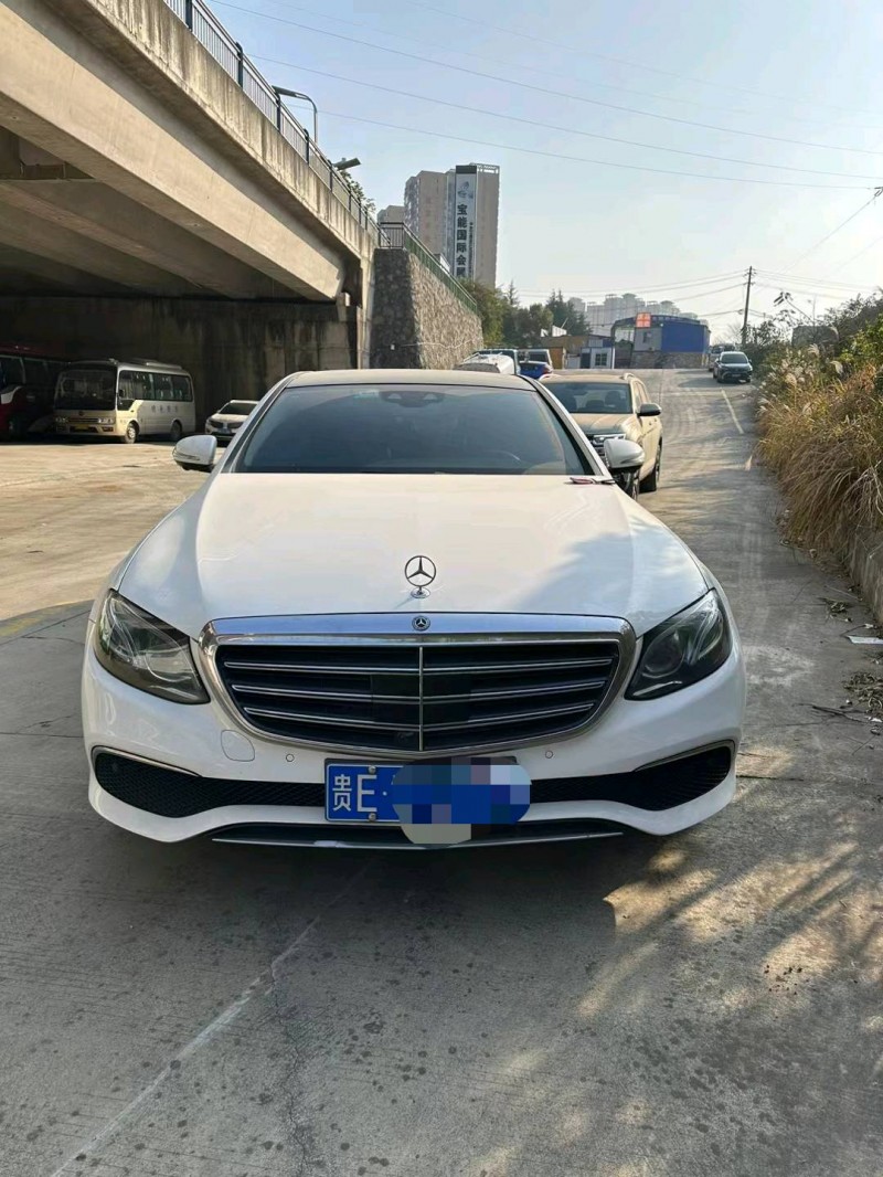 重庆20年奔驰E1
