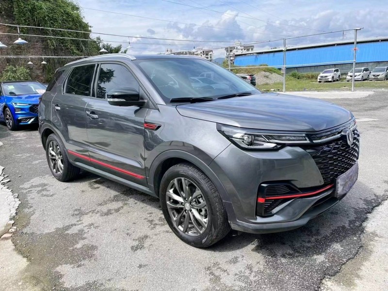 宜昌21年長安汽車CS552