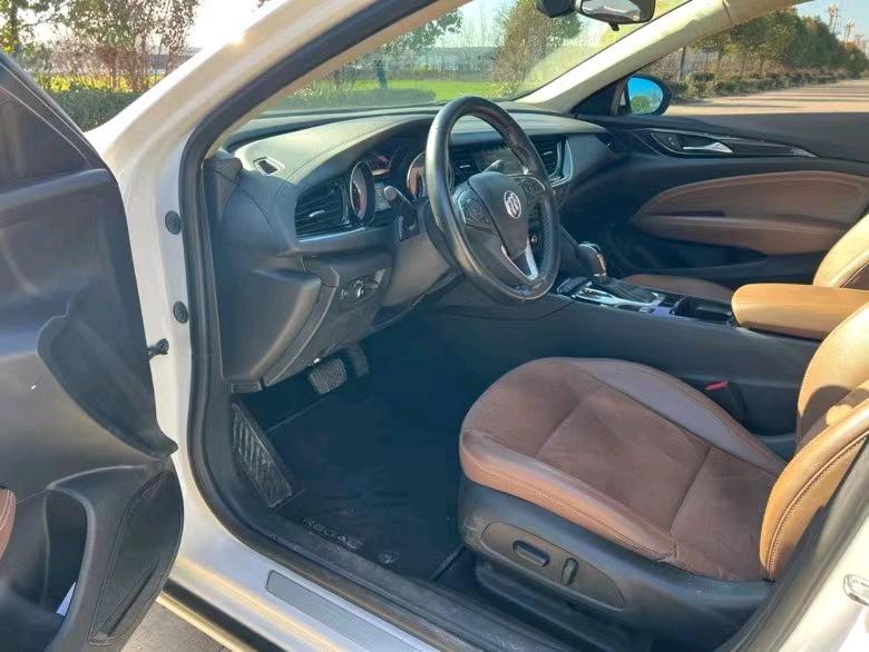 盐城19年别克君威6