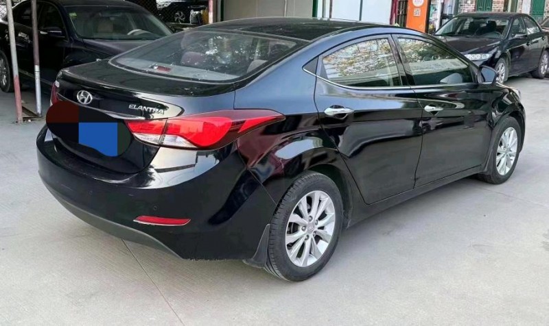 佛山17年现代朗动6