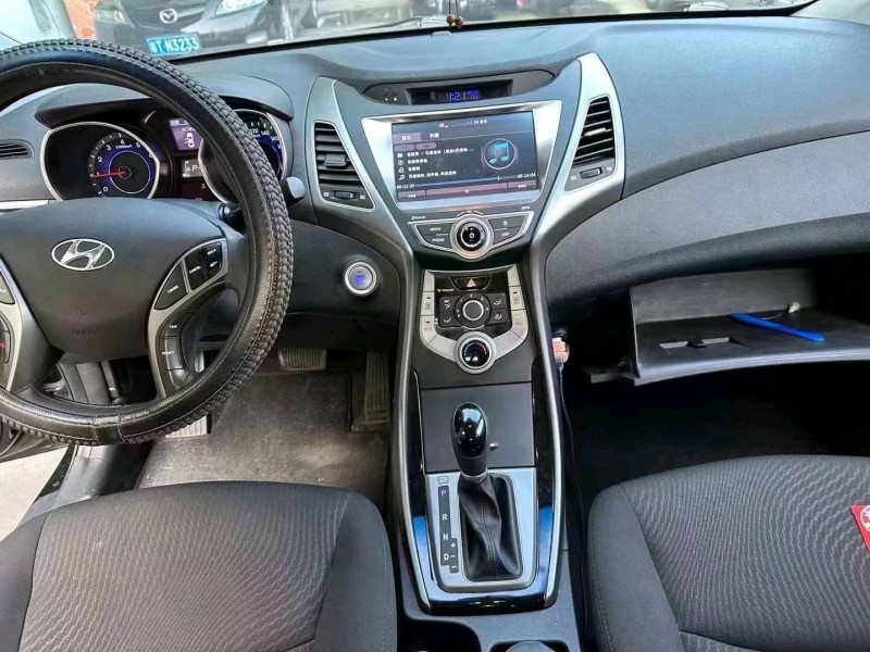 佛山17年现代朗动7