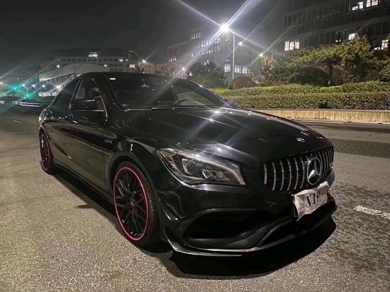 青岛19年奔驰AMG3