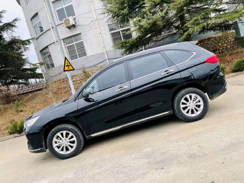 东营21年哈弗M63