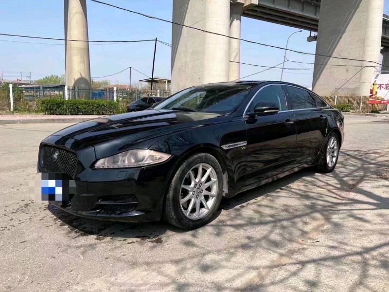 东营13年捷豹XJ6