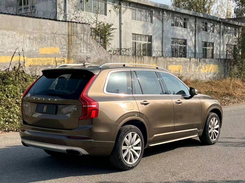 东营17年沃尔沃XC907