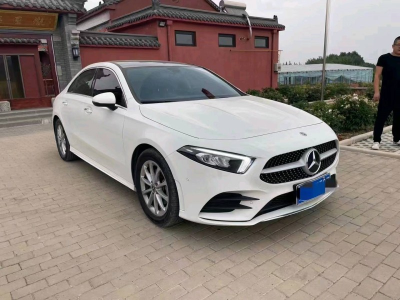 东营20年奔驰A3