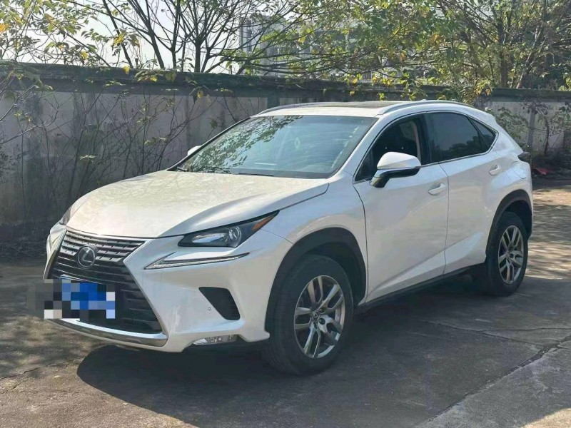 嘉兴16年雷克萨斯NX8