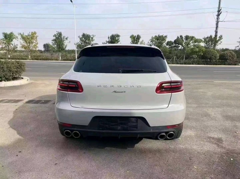 枣庄18年保时捷Macan2