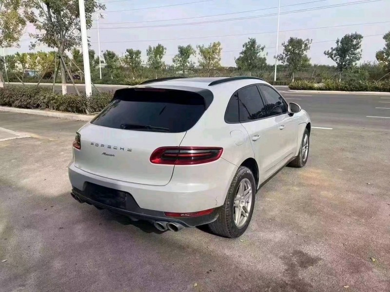 枣庄18年保时捷Macan8