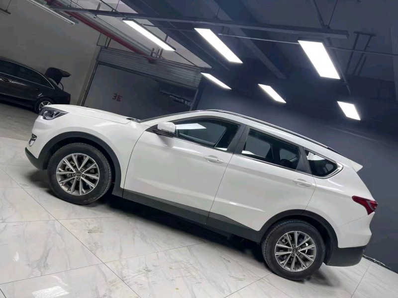 成都21年奇瑞捷途X706