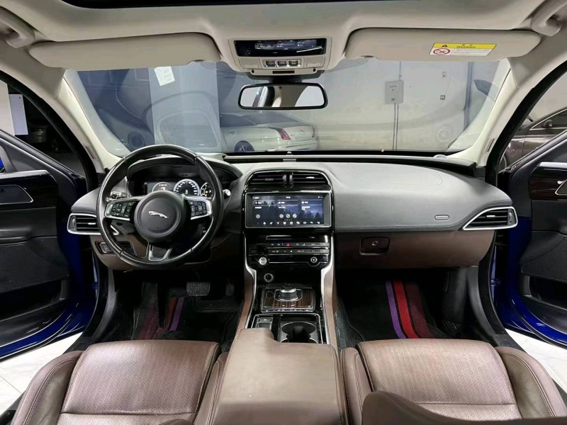 成都18年捷豹XE9