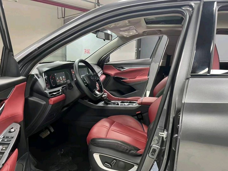 成都22年长安汽车CS953