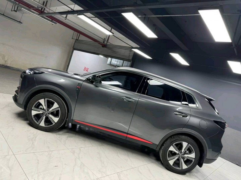 成都23年长安汽车CS556