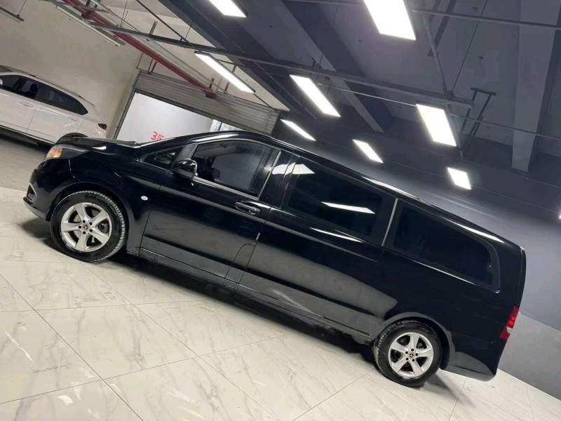 成都20年奔驰威霆6