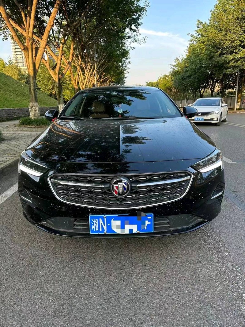 重庆23年别克君威1