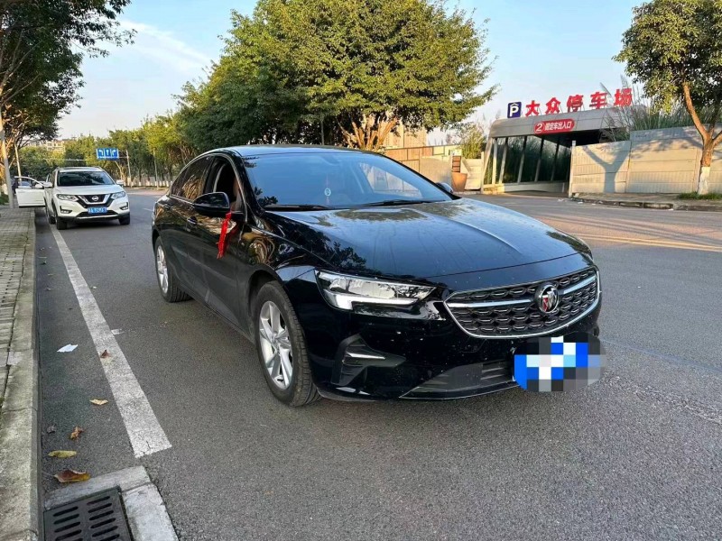 重庆23年别克君威3