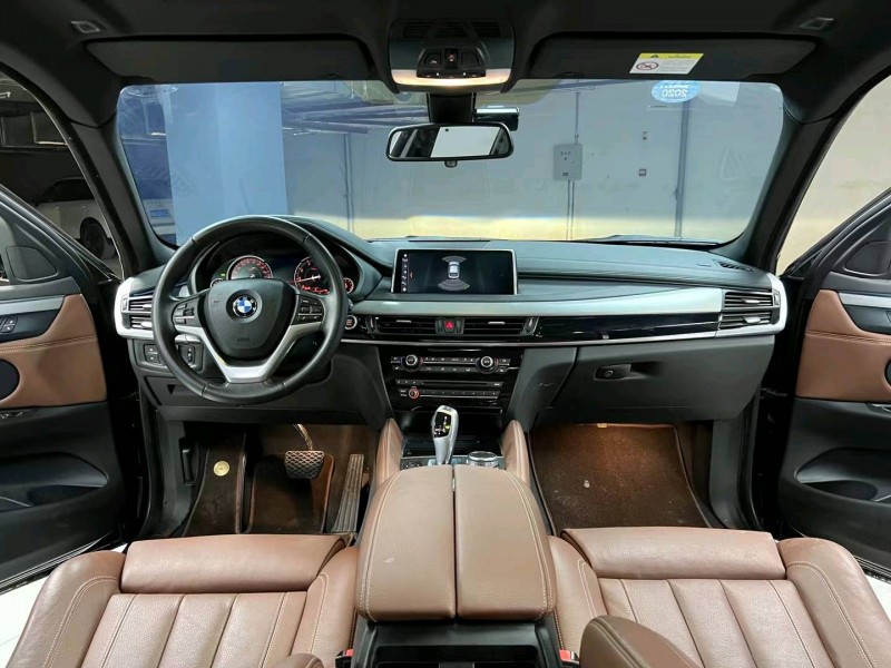 成都19年宝马X64