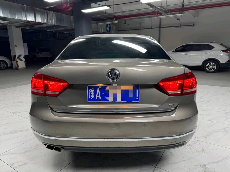 成都15年大众帕萨特5