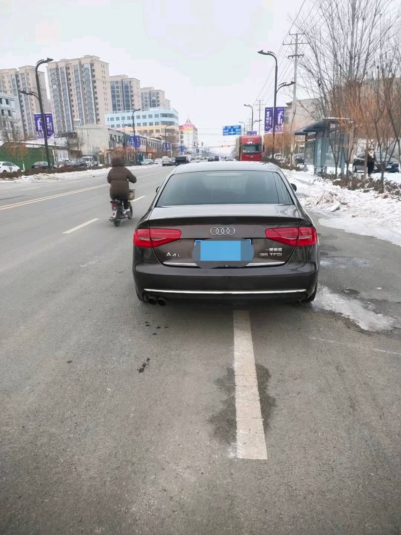 邯郸15年奥迪A4L8