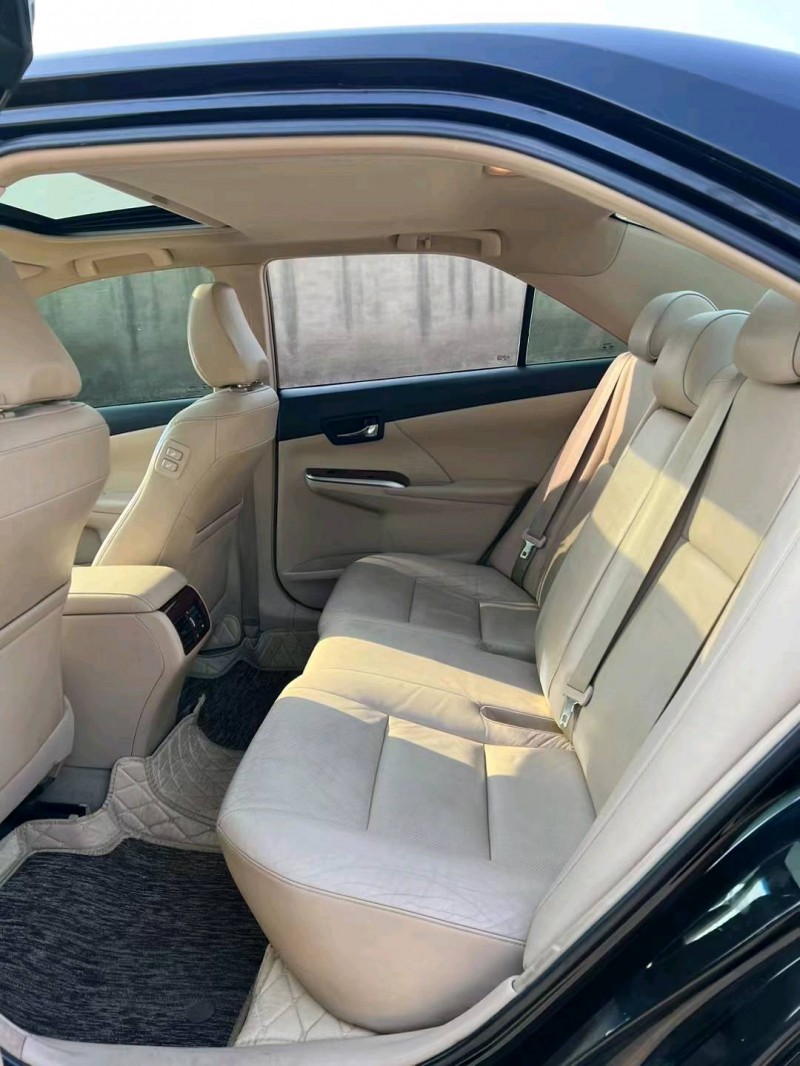 邯郸13年丰田凯美瑞6