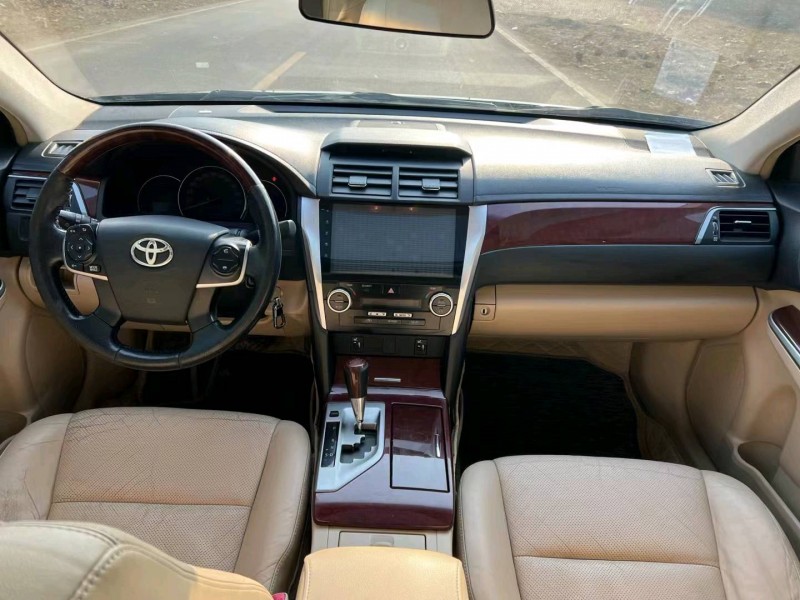 邯郸13年丰田凯美瑞8