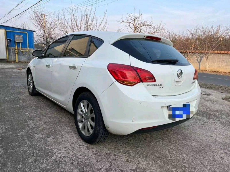 东营15年别克英朗5