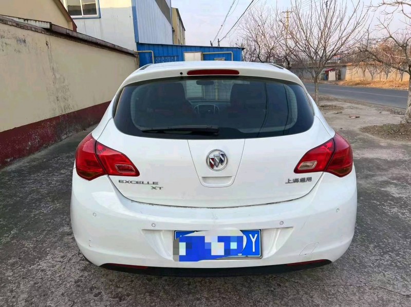 东营15年别克英朗9