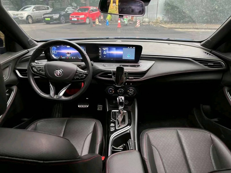 枣庄21年别克威朗7