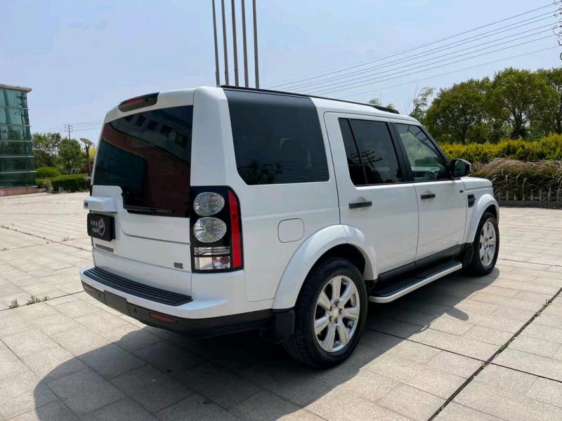 盐城14年路虎发现8