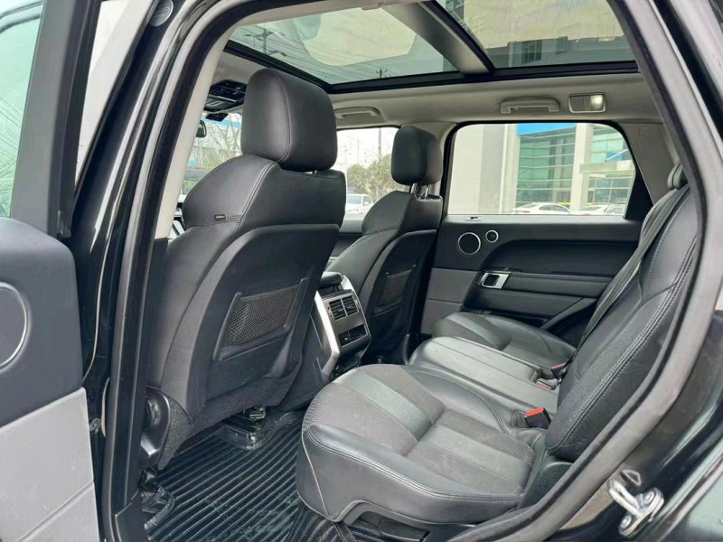 盐城16年路虎揽胜运动4