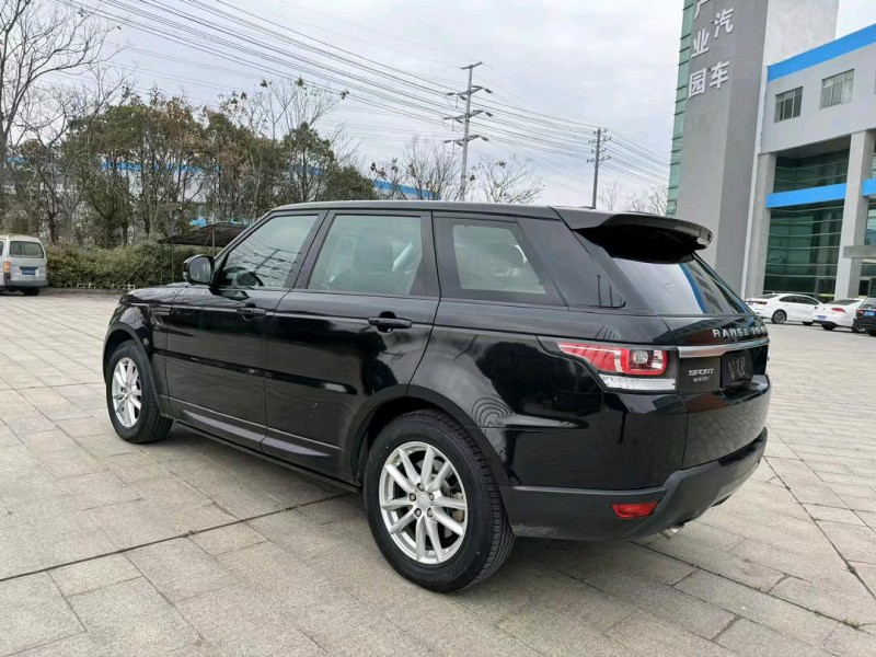 盐城16年路虎揽胜运动9