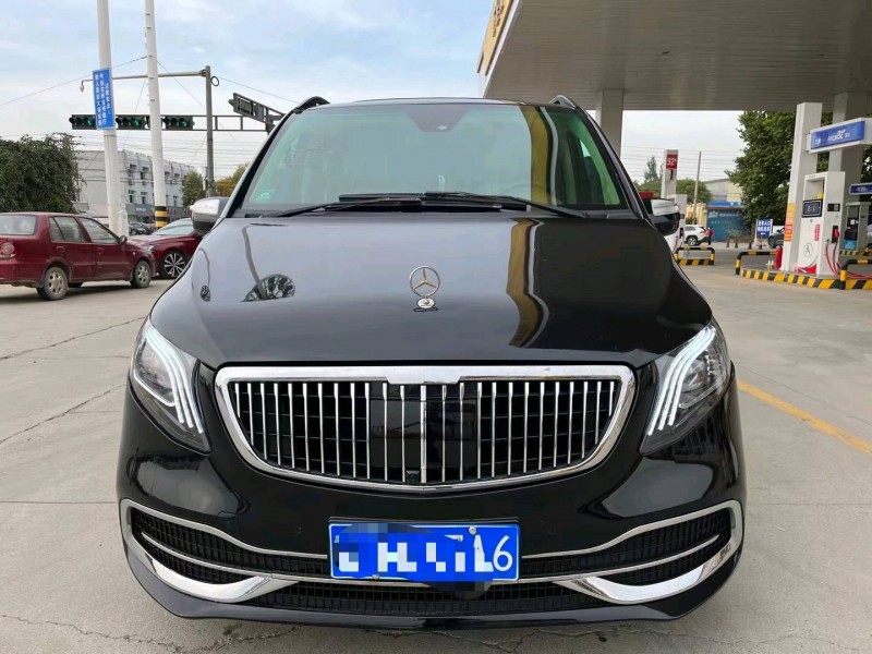 保定16年奔驰唯雅诺1