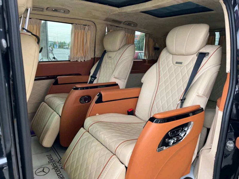 保定16年奔驰唯雅诺3