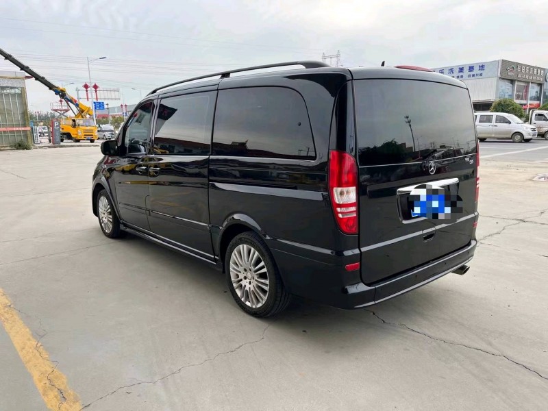 保定16年奔驰唯雅诺7