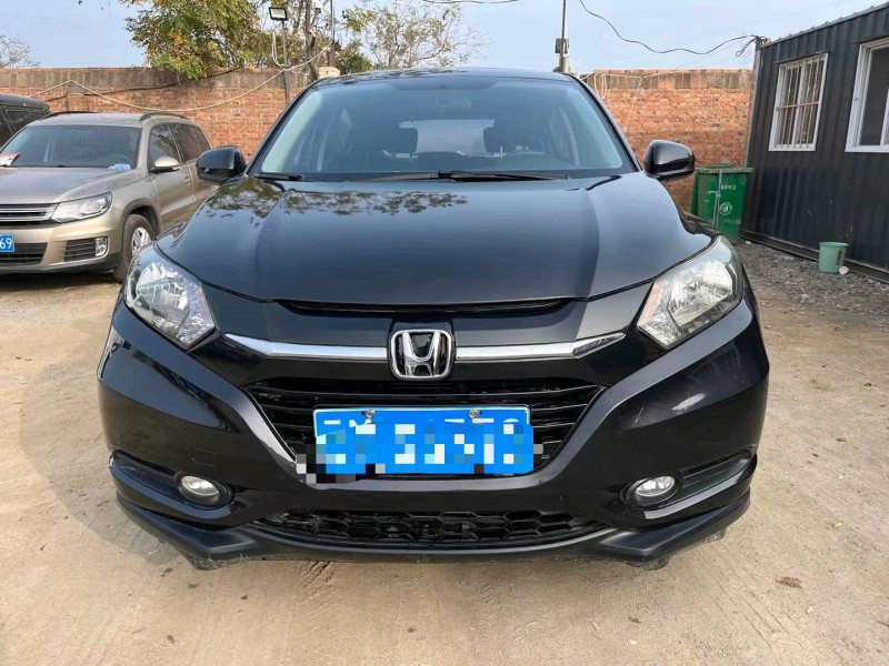 保定16年本田缤智1