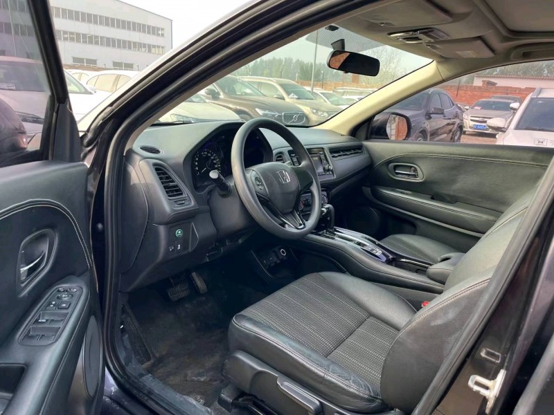 保定16年本田缤智6