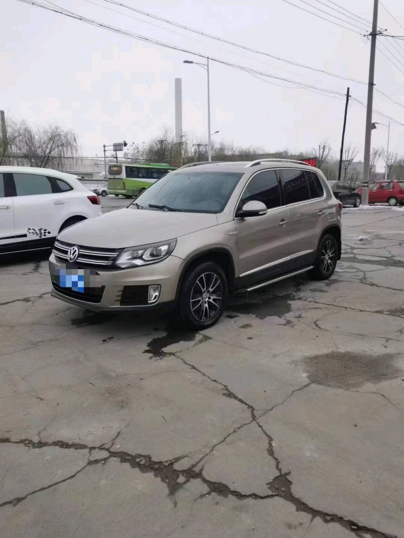 保定14年大众途观2