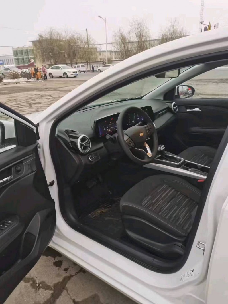 保定23年雪佛兰科鲁泽5