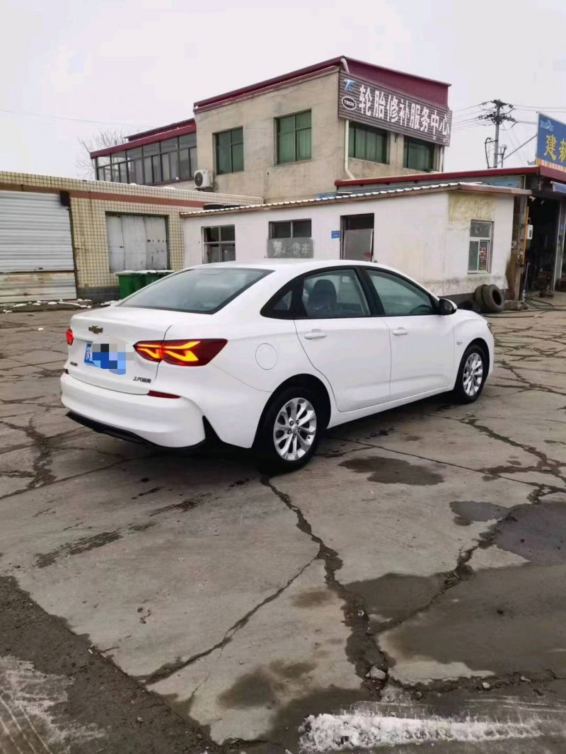 保定23年雪佛兰科鲁泽7