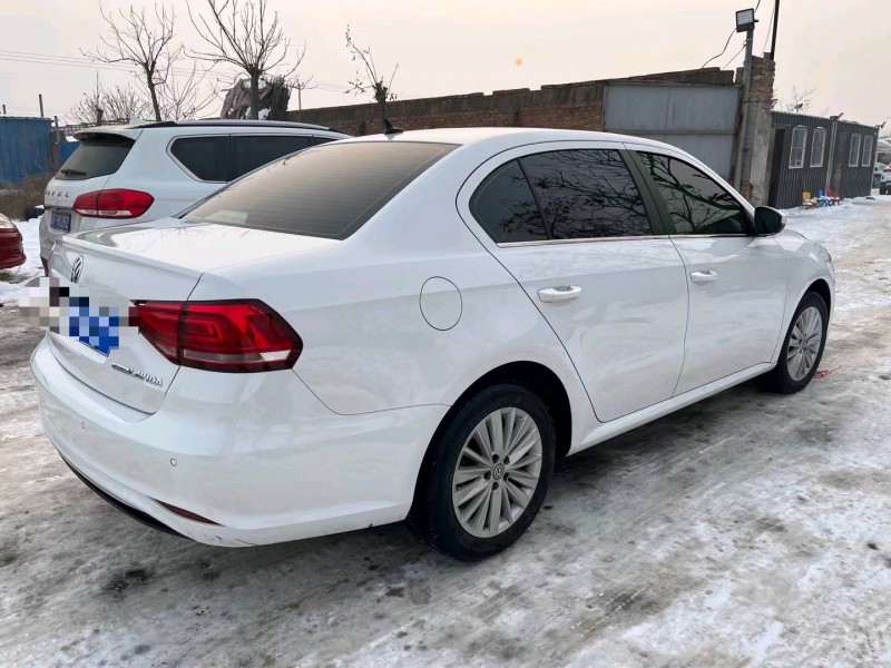 保定21年大众朗逸8