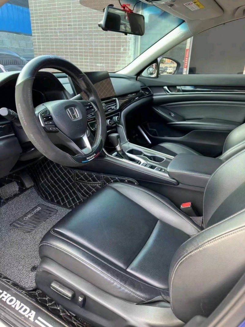 珠海19年本田雅阁6