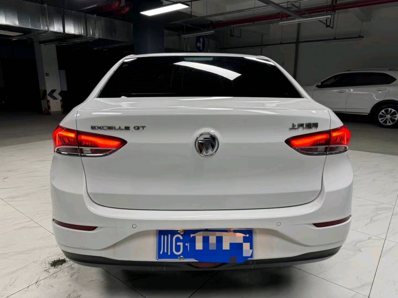 成都22年别克英朗6