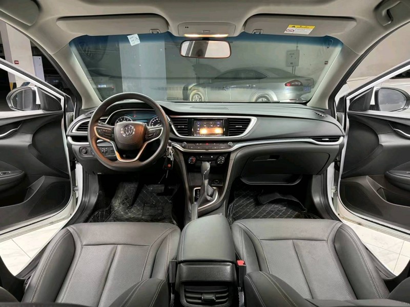 成都22年别克英朗8