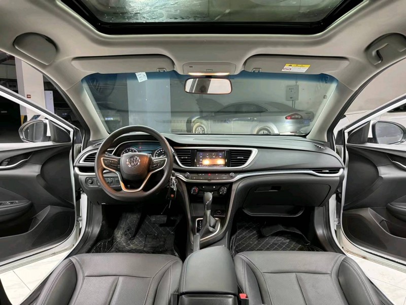 成都22年别克英朗9