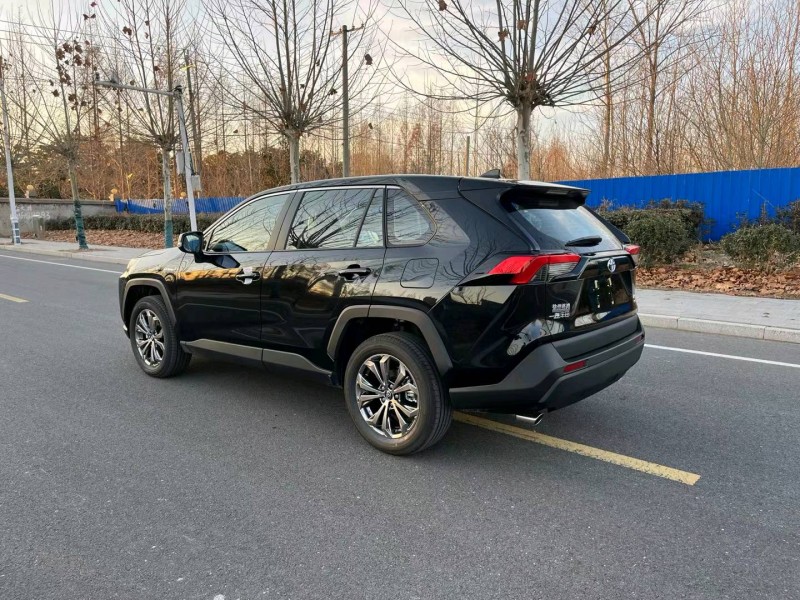 徐州24年丰田RAV47