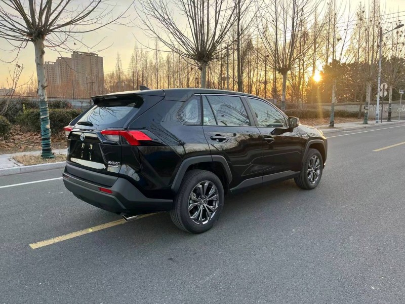 徐州24年丰田RAV48