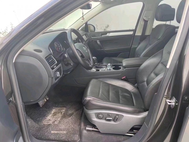 廊坊17年大众途锐6