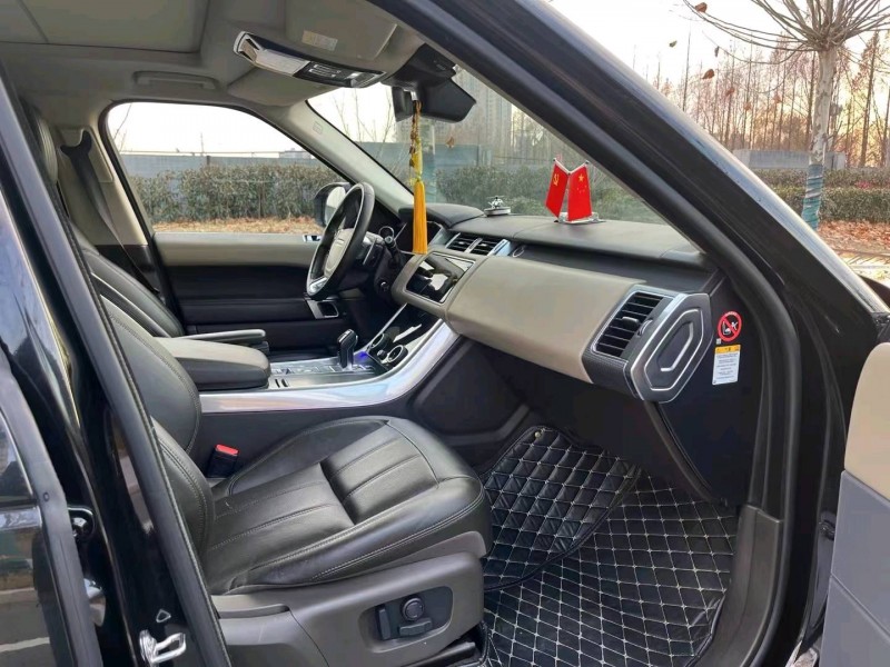 徐州19年路虎揽胜运动5